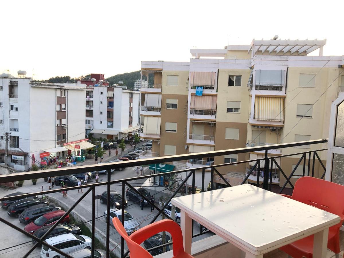 Center Hotel Pirro Himarë Eksteriør billede
