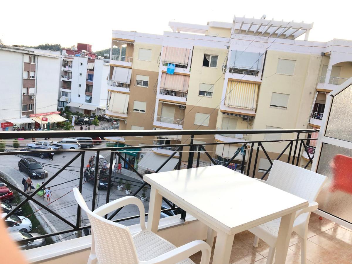Center Hotel Pirro Himarë Eksteriør billede